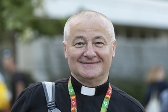 Bp Ważny: wiernym w Sosnowcu chciałbym powiedzieć „Pokój wam”