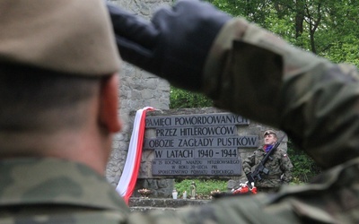 Historii nie zmienimy, ale tyle możemy - stać na straży pamięci i odzyskać tę skradzioną