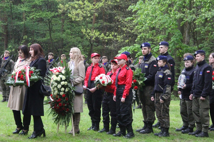 Góra Śmierci w 80. rocznicę likwidacji niemieckich obozów