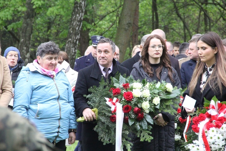 Góra Śmierci w 80. rocznicę likwidacji niemieckich obozów