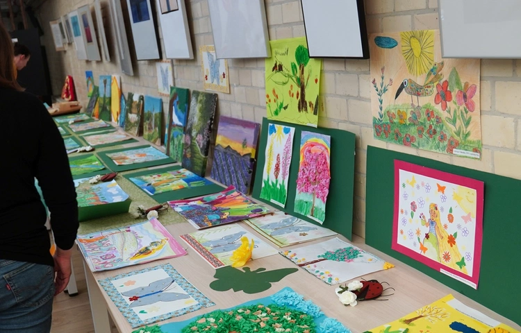 Stacja Dialog. Wiosenny Dolny Śląsk