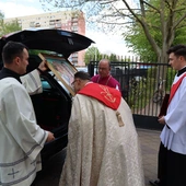 Rodzina Ulmów w sanktuarium Miłosierdzia Bożego