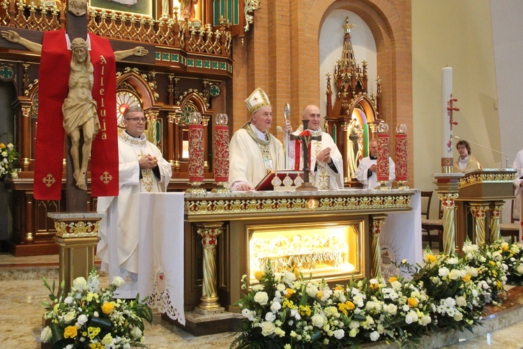 Dedykacja kościoła św. Jana Pawła II w Nowym Sączu