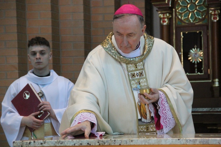 Dedykacja kościoła św. Jana Pawła II w Nowym Sączu