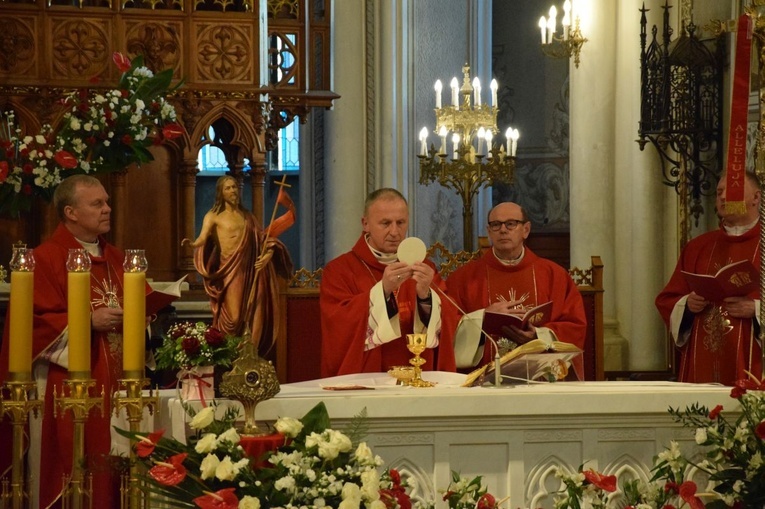 Rozpoczęła się peregrynacja relikwii błogosławionej rodziny Ulmów w diecezji radomskiej