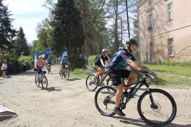 Henrykowski Maraton Rowerowy "Ora et Ride"