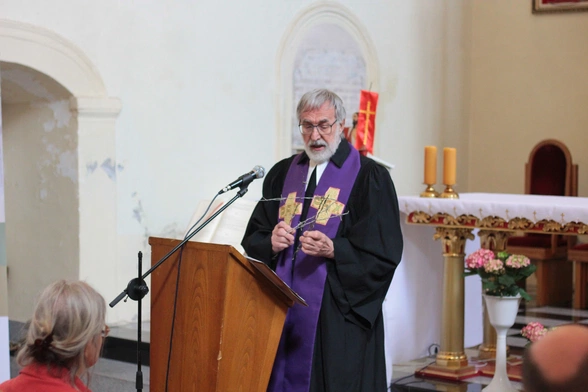 Chróstnik. Poelchau i drut kolczasy