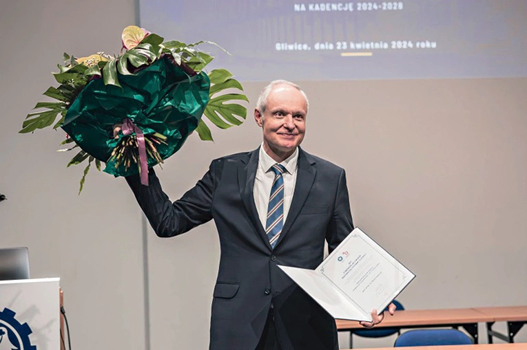 Wybory odbyły się 23 kwietnia. 