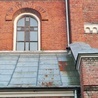 Pilnej naprawy wymaga dach zabytkowego kościoła.