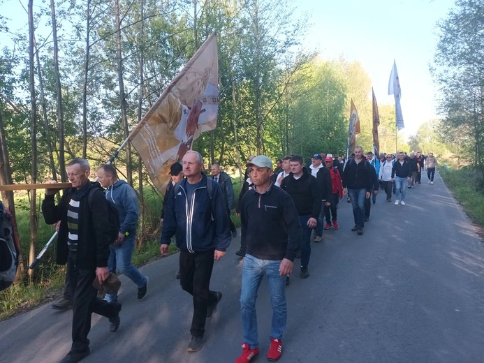 Pielgrzymka mężczyzn do Kocudzy