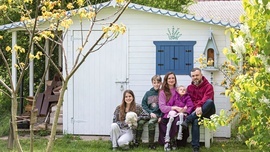 Rodzina Tomickich: Ola, Franek, Agnieszka z Jagodą i Maciej.
