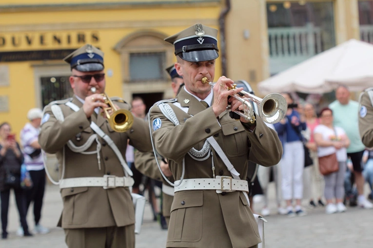 Dzień Flagi Rzeczypospolitej Polskiej we Wrocławiu