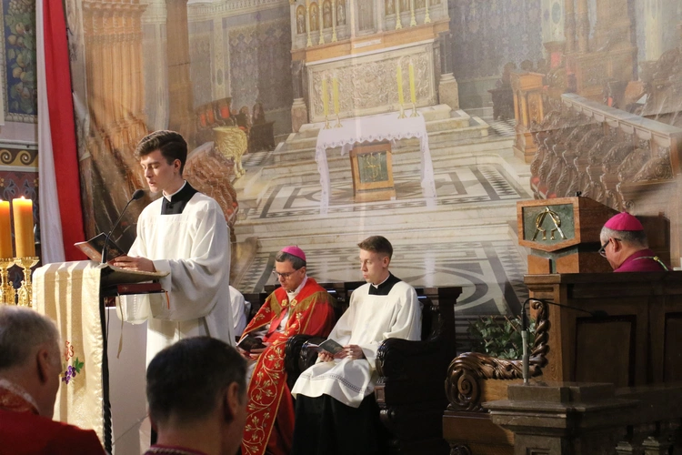 Płock. Nieszpory ku czci św. Zygmunta