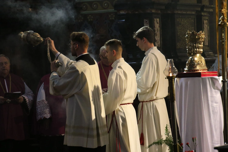 Płock. Nieszpory ku czci św. Zygmunta