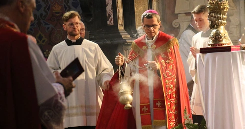 Jakby św. Zygmunt mówił do każdego: Możesz stać się świętym