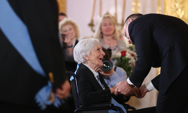 Order Orła Białego znamionuje wolną Polskę 