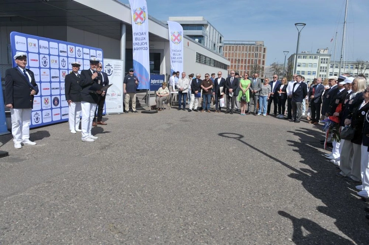 Żeglarskie świętowanie 3 maja w Gdyni