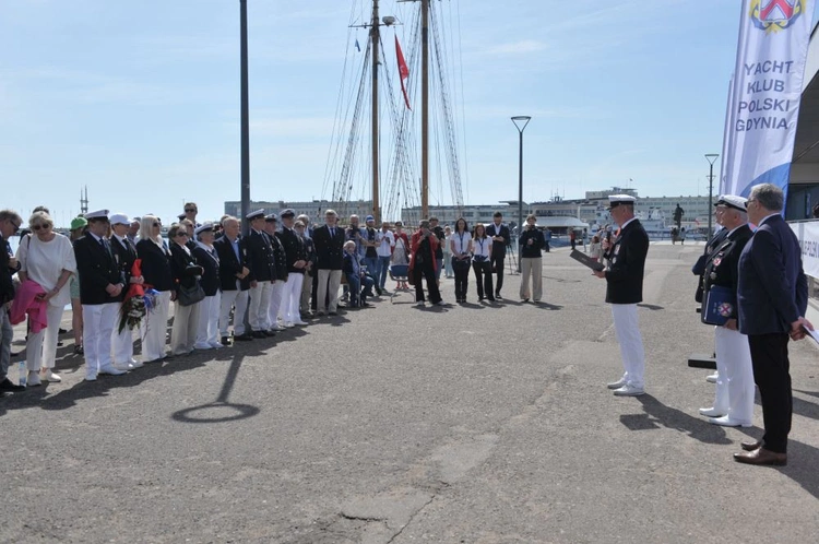 Żeglarskie świętowanie 3 maja w Gdyni