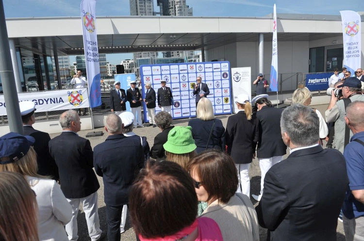 Żeglarskie świętowanie 3 maja w Gdyni