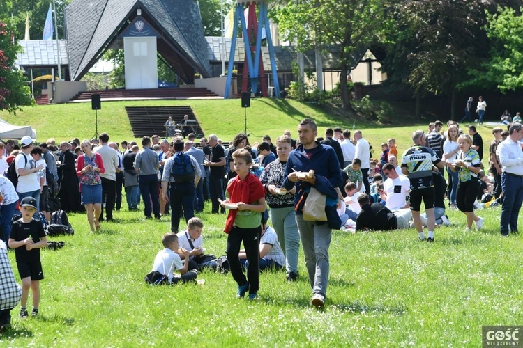 Diecezjalna Pielgrzymka Służby Liturgicznej do Rokitna