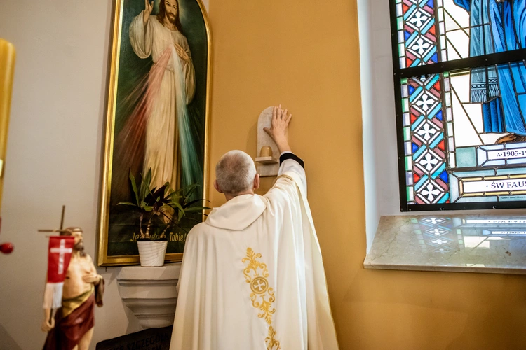 Rekonsekracja gdyńskiej bazyliki