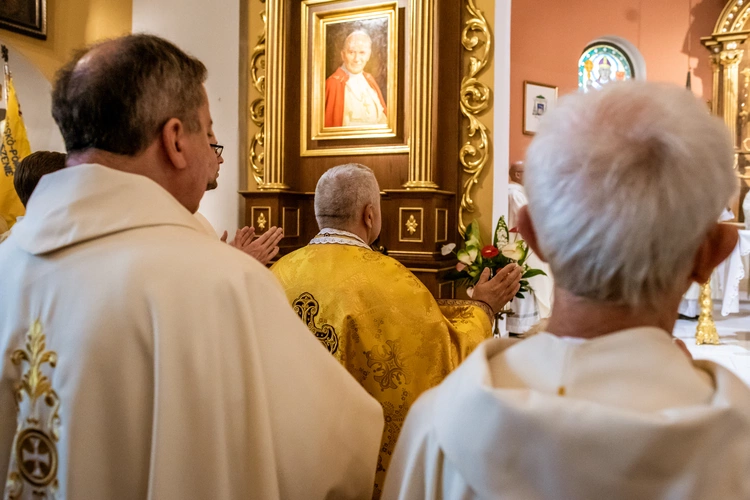 Rekonsekracja gdyńskiej bazyliki
