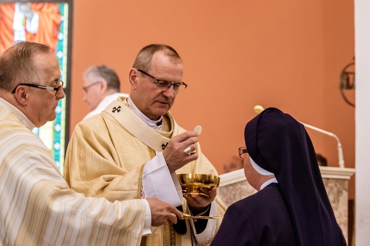 Rekonsekracja gdyńskiej bazyliki