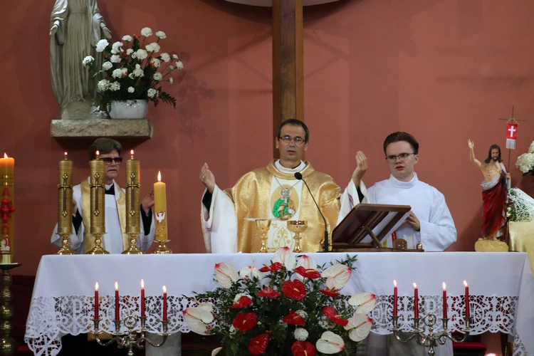 Uroczystości majowe w parafii pw. św. Józefa Rzemieślnika we Wrocławiu