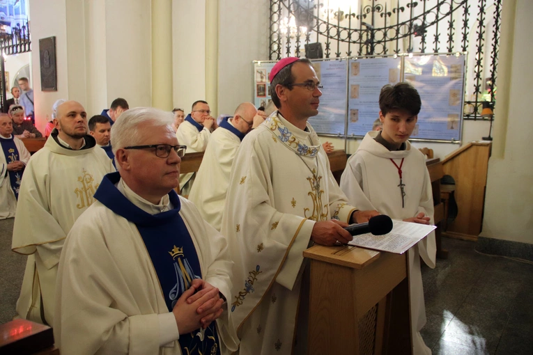 Odpust ku czci Matki Bożej Łaskawej w kościele franciszkanów