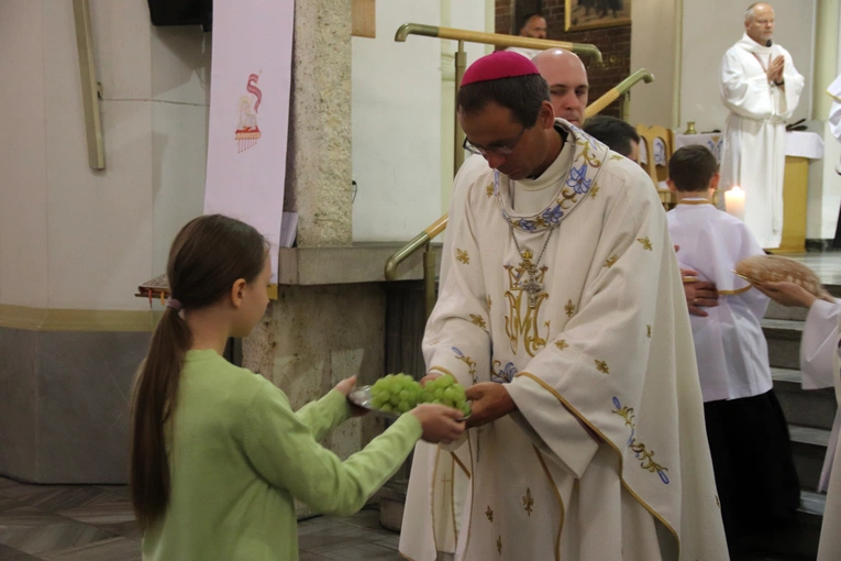Odpust ku czci Matki Bożej Łaskawej w kościele franciszkanów