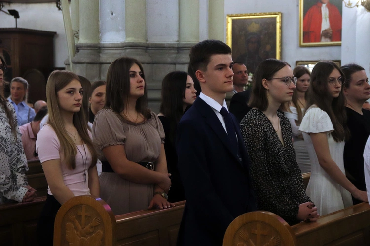 Odpust ku czci Matki Bożej Łaskawej w kościele franciszkanów