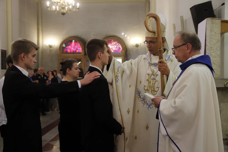 Odpust ku czci Matki Bożej Łaskawej w kościele franciszkanów