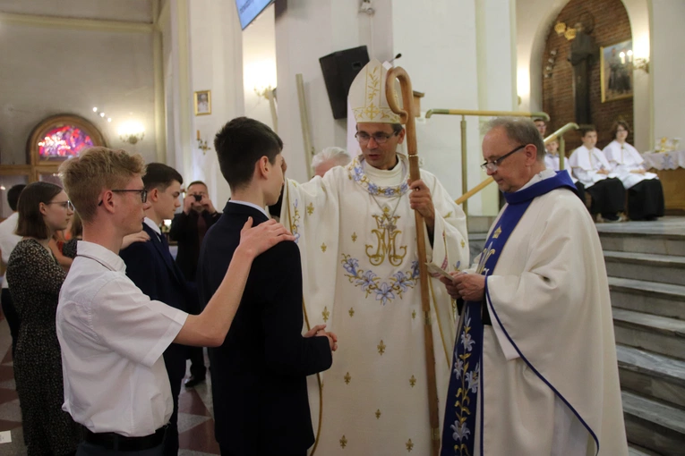 Odpust ku czci Matki Bożej Łaskawej w kościele franciszkanów