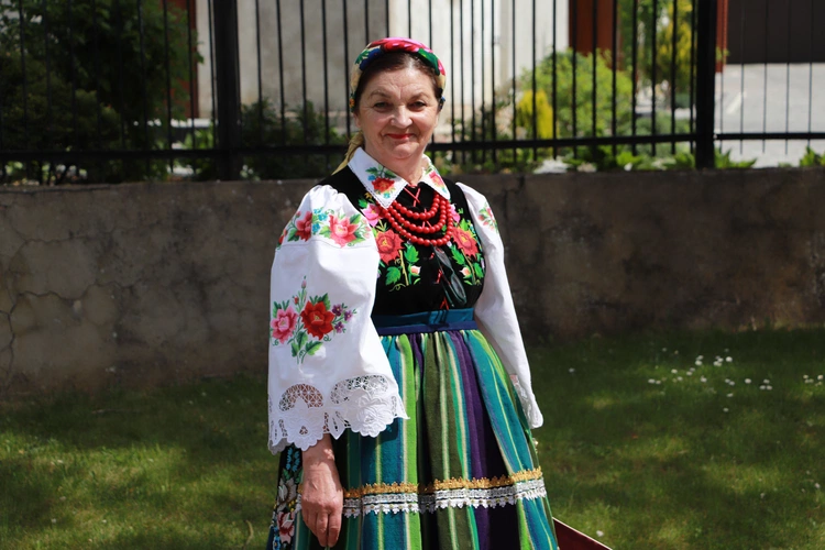 Poświęcenie chorągwi procesyjnej w Słupi