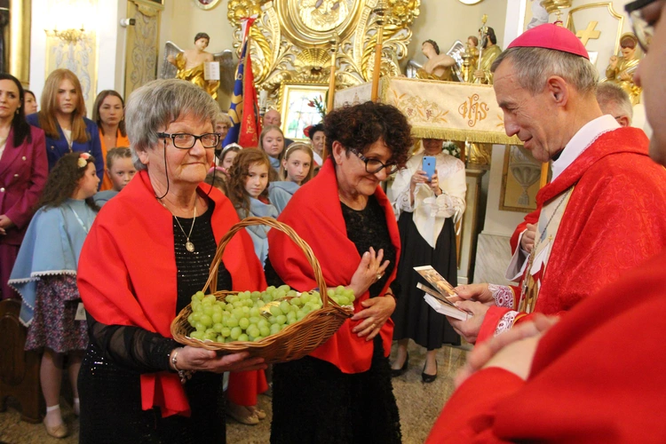 Uszew. 200 lat od konsekracji kościoła