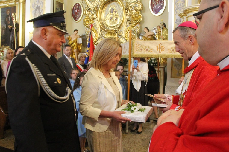 Uszew. 200 lat od konsekracji kościoła