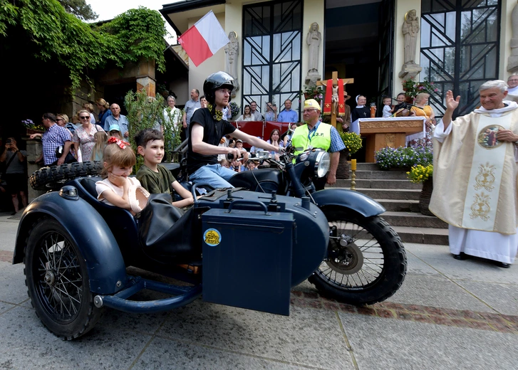 Autosacrum 2024