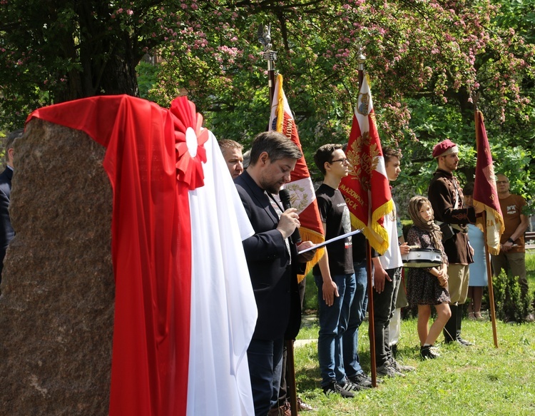 Płock. Od pomnika do żywej pamięci