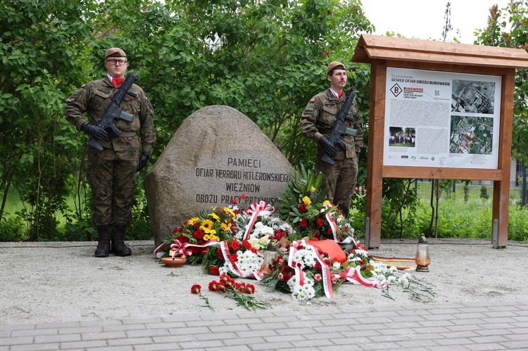 Doczekali końca wojny we Wrocławiu. 6 maja ich wspominamy