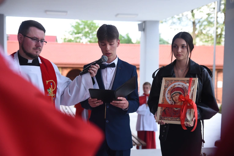 Bierzmowanie w Szczepanowie 2024