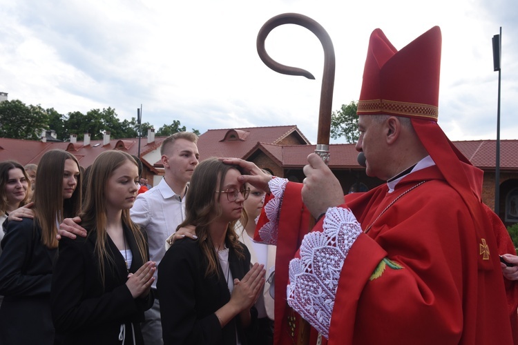 Bierzmowanie w Szczepanowie 2024