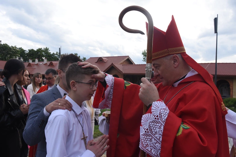 Bierzmowanie w Szczepanowie 2024