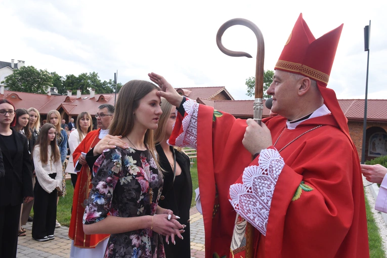 Bierzmowanie w Szczepanowie 2024