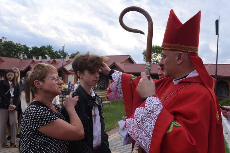 Bierzmowanie w Szczepanowie 2024