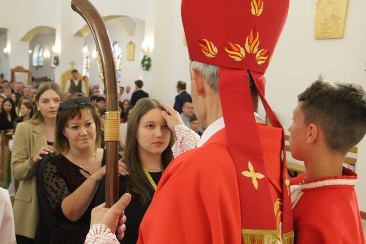 Bierzmowanie w Białej Niżnej 2024