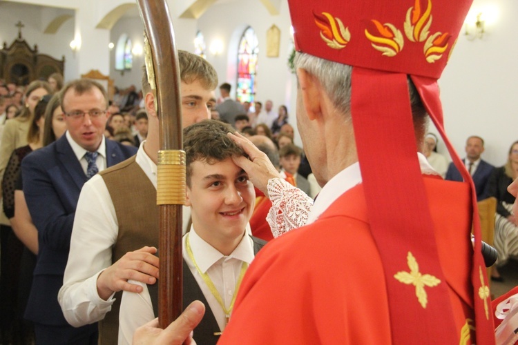 Bierzmowanie w Białej Niżnej 2024