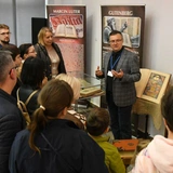 Wystawa o historii Bibilii w zielonogórskiej bibliotece