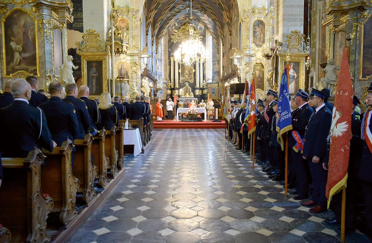 Wspomnienie św. Floriana przypada 4 maja.