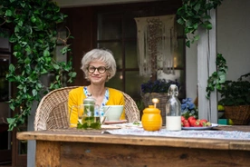 Babcia Aniela radzi