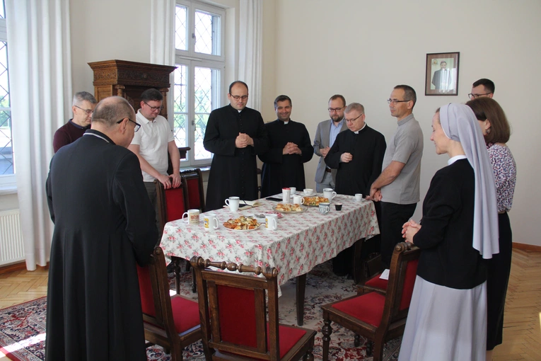 Ostatnie przygotowania do otwarcia synodu. Zaproszeni są wszyscy!